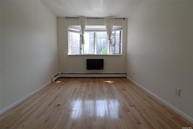 Building Photo - 46-12 161 St