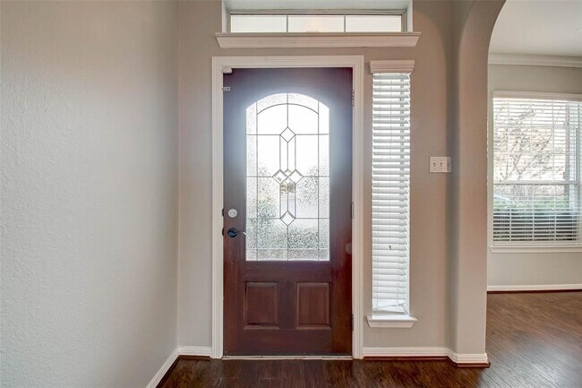 Foto del edificio - 6638 Turrett Point Ln