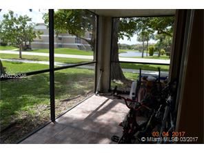 Building Photo - 151 Lakeview Dr