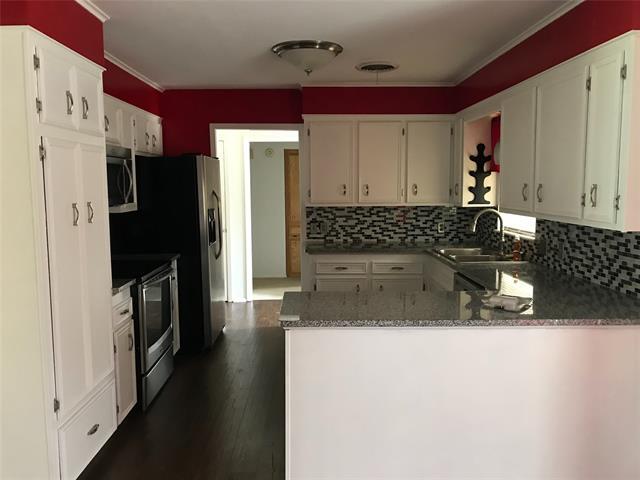 Building Photo - 5225 Hunters Cir