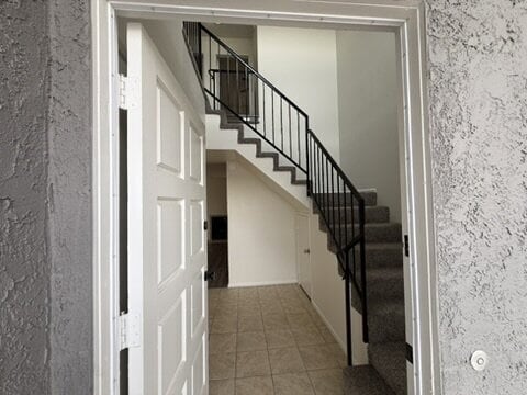 Foto del edificio - 3 bed 2 bath with garage