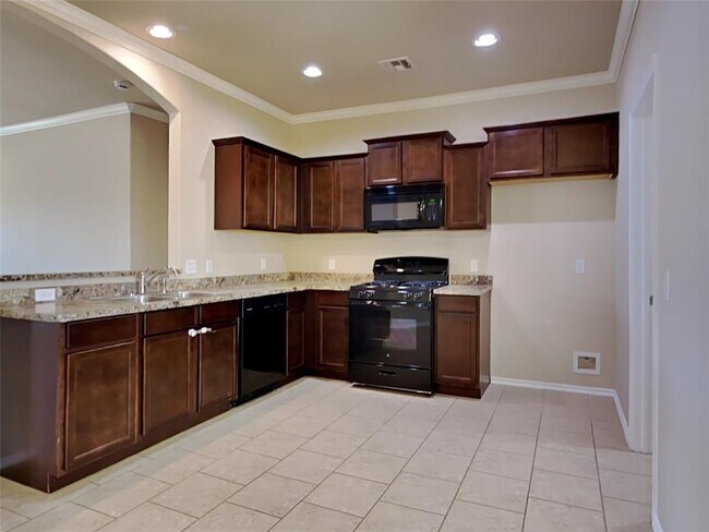 Foto del edificio - 2716 Demotte Dr