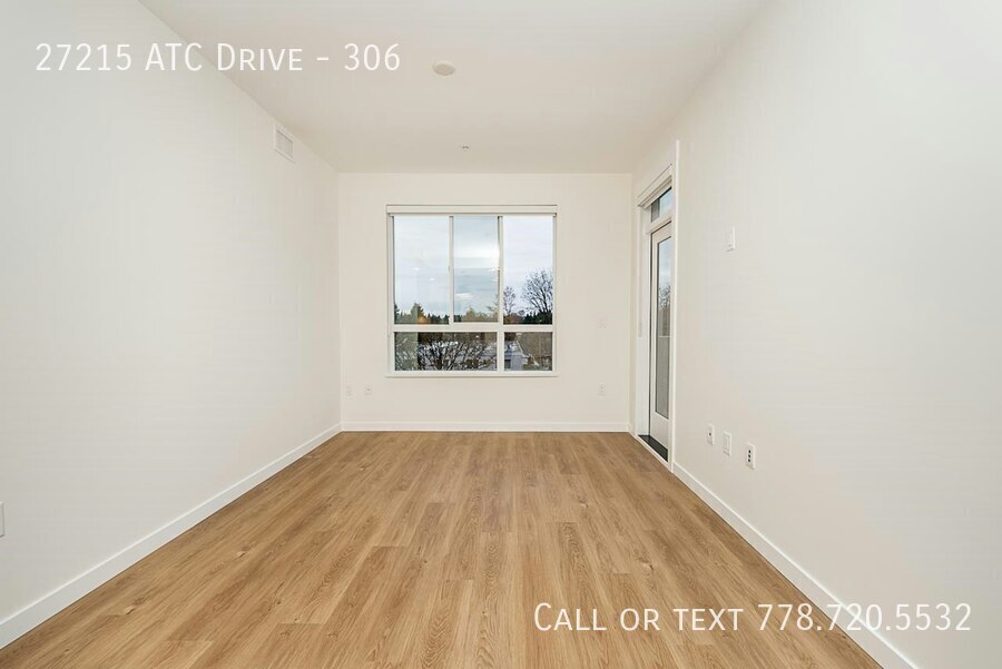 Building Photo - Aldergrove Town Centre - 2 Bed 2 Bath