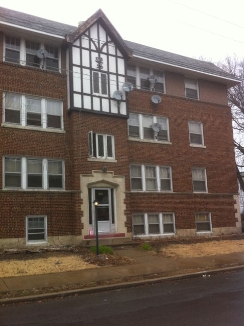 Primary Photo - 700-708 Webster St
