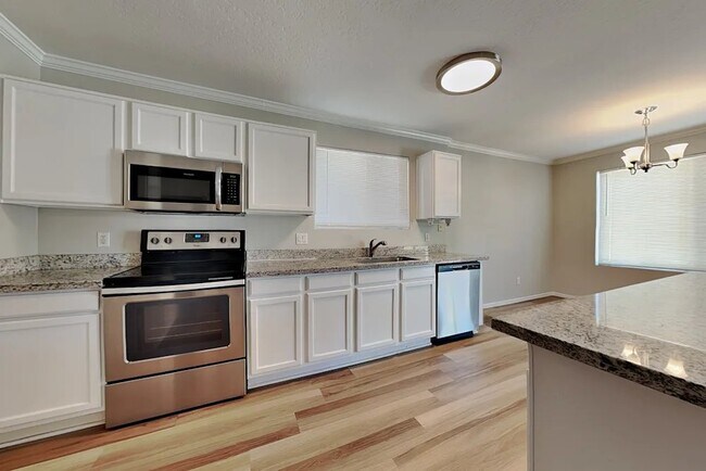 Foto del edificio - 6861 W Townley Ave