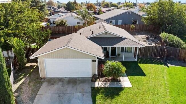 Foto del edificio - 4855 Edgewood Ct