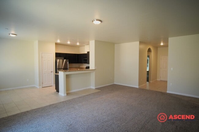 Building Photo - Cute Home in Southwest Bakersfield!