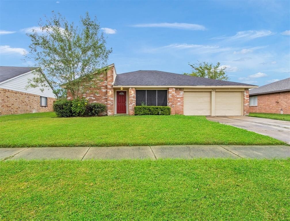 Primary Photo - 8418 Lone Quail Dr