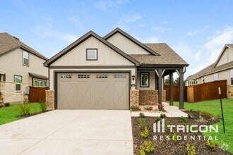Building Photo - 556 Raglands Rd