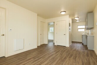 Building Photo - 2237 NW 59th St