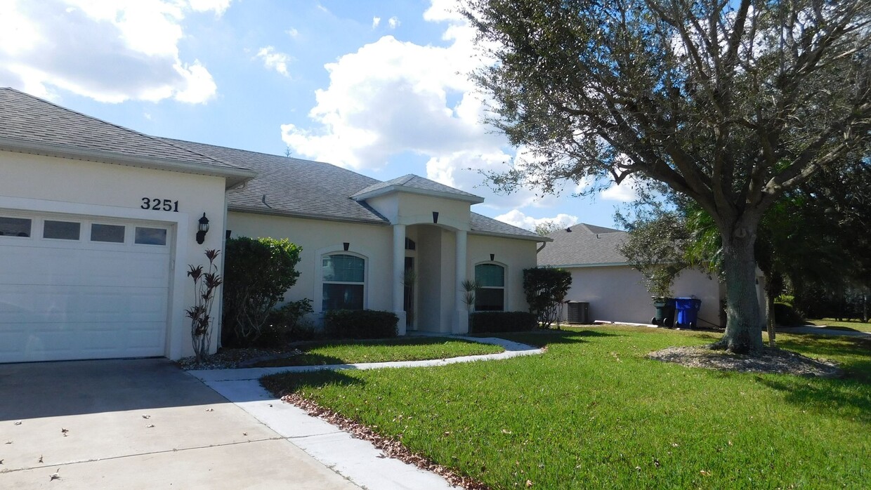 Foto principal - Lovely home @ Sawgrass in St Cloud