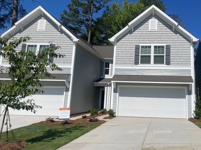 Primary Photo - Paired Home minutes from I-85 off of Jack ...