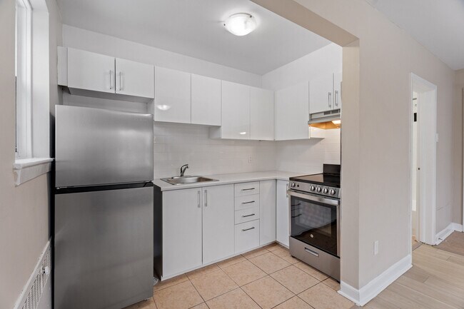 Interior Photo - Arbor Village Hollington