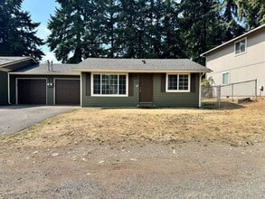 Building Photo - 17402-17404 8th Ave Ct E