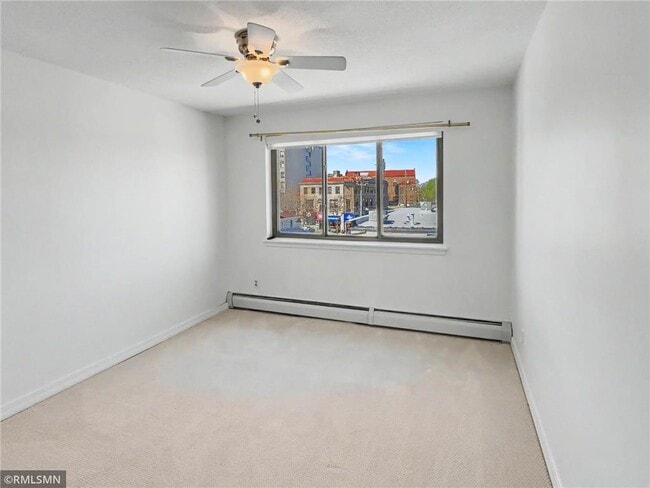 Foto del edificio - 2727 W 43rd St