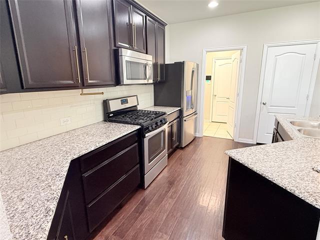 Foto del edificio - 1029 Bird Creek Dr