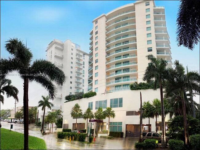 Foto del edificio - 7935 East Dr