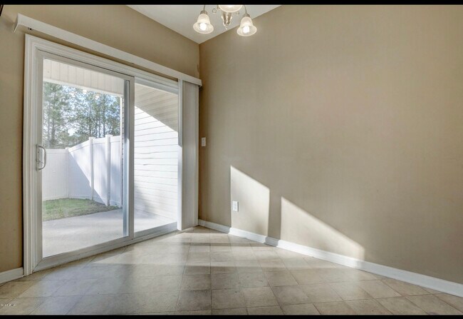 Building Photo - 510 Oyster Rock Ln