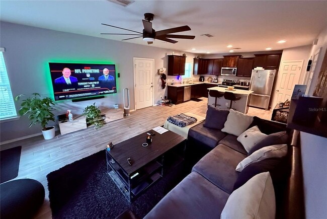 Foto del edificio - 4743 Chatterton Way