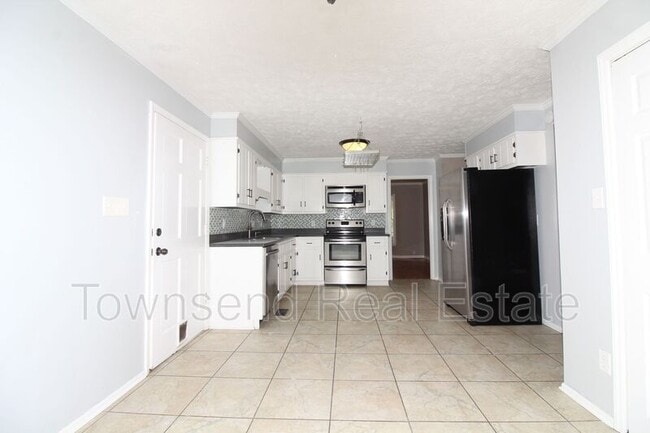 Foto del edificio - 5827 Hibernia Dr