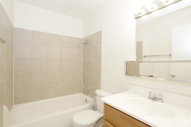 Foto del edificio - 908 N Broadway Ave