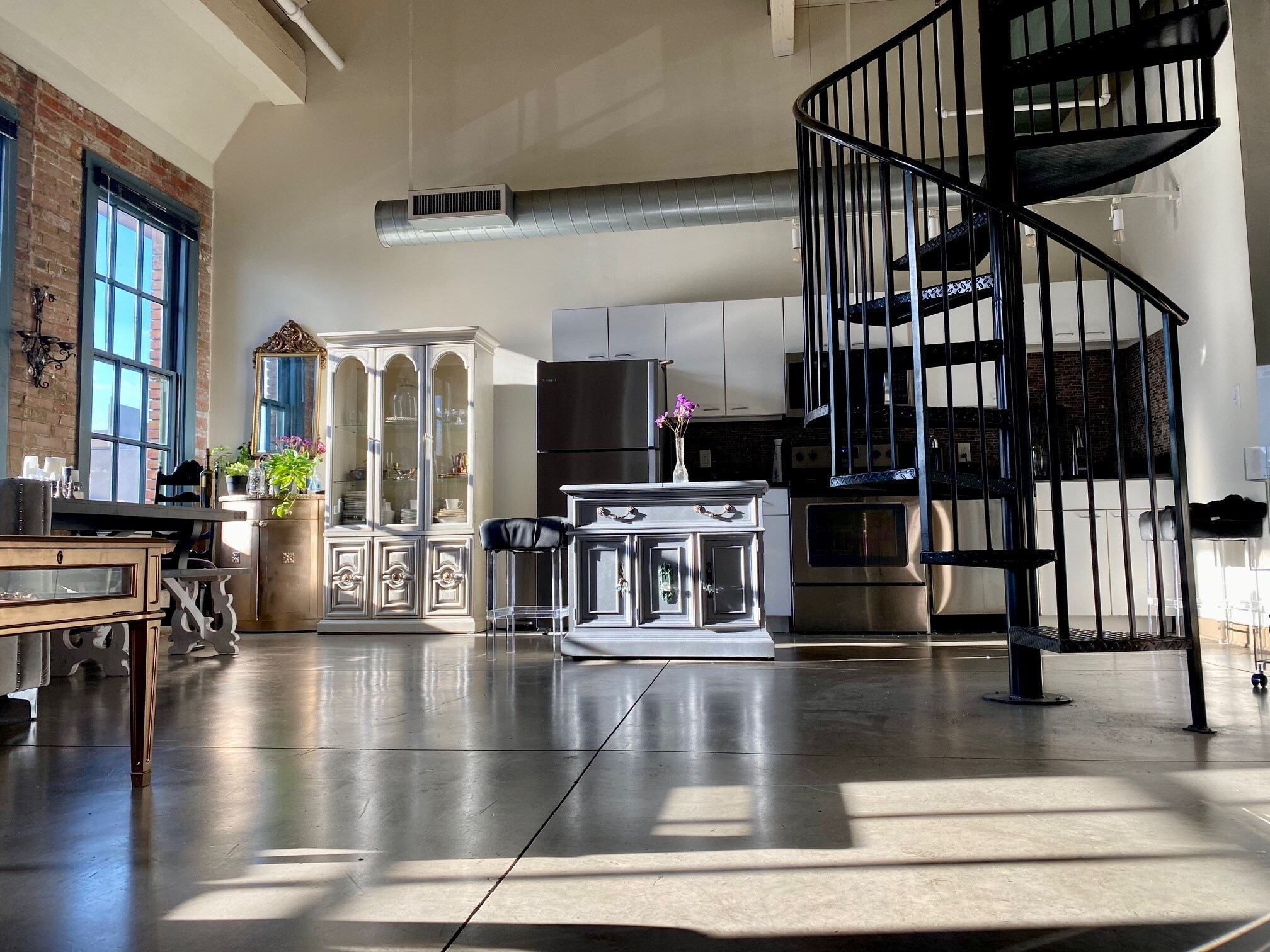 Tower Press Building – 2 Story 1 Bedroom