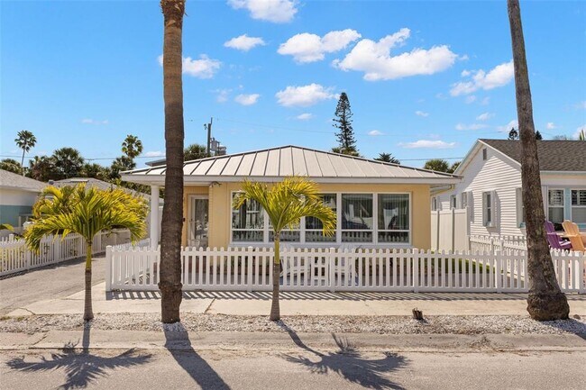 Foto del edificio - 108 11th Ave