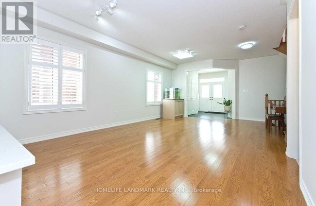 Building Photo - 386 Wilfred Murison Ave