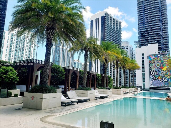 Foto del edificio - 801 S Miami Ave