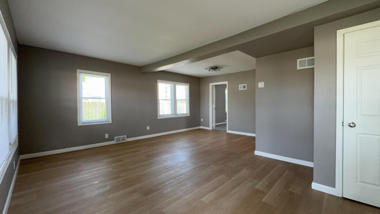 Foto principal - 5117 W Fairmount Ave