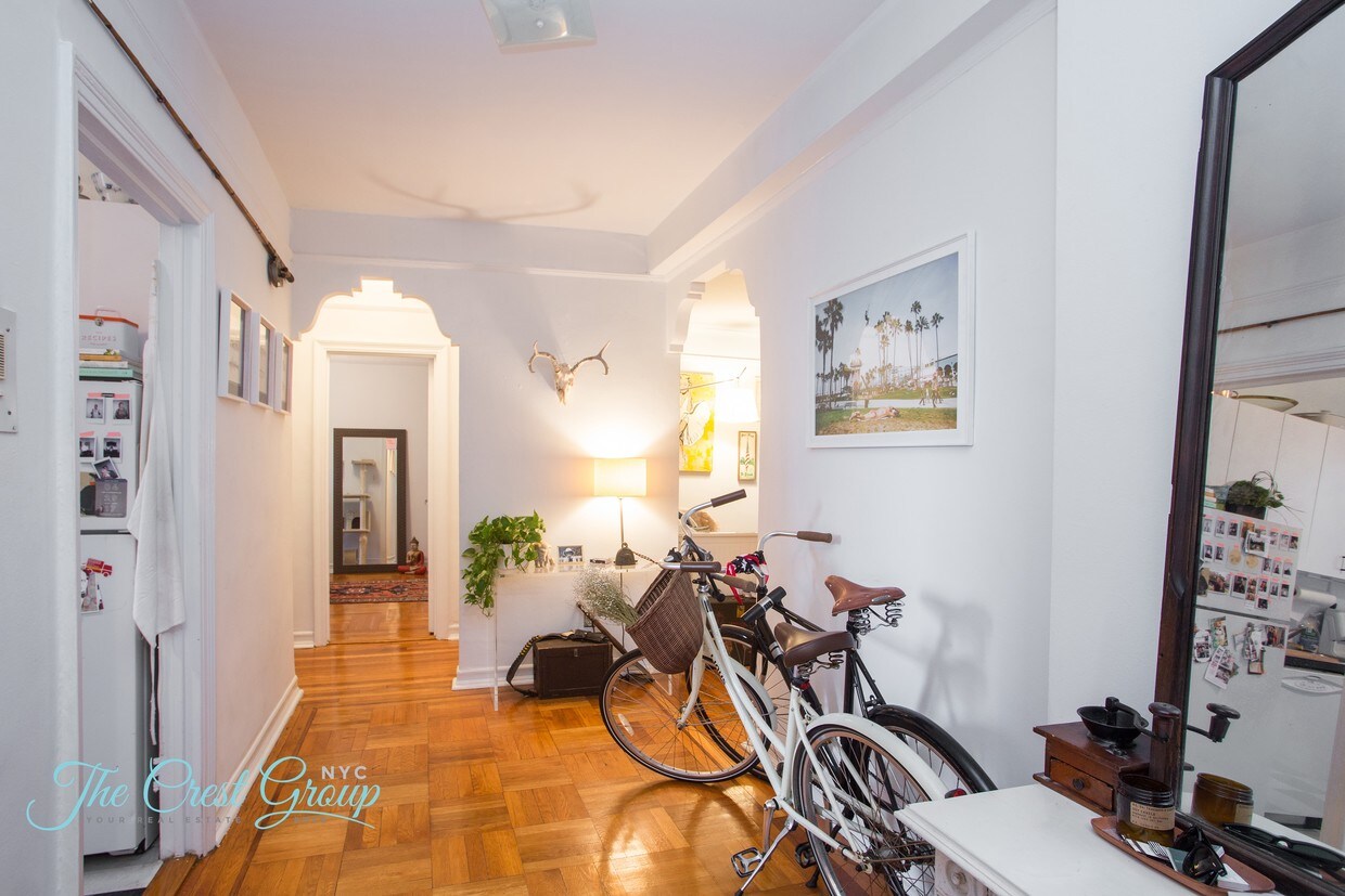 Foto del edificio - 504 E 5th St