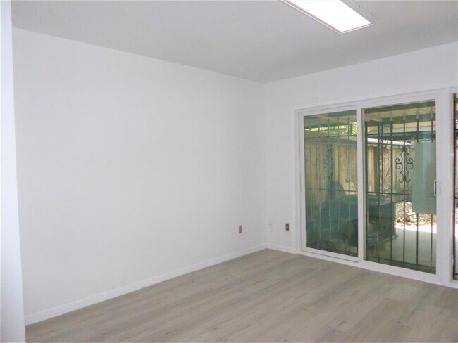 Foto del edificio - 8112 Fondren Rd