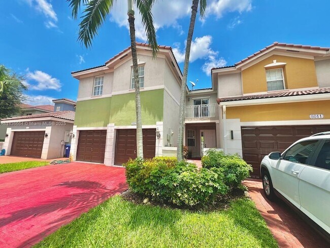 Foto del edificio - 8021 NW 114th Pl