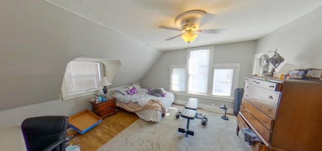 Building Photo - 3D Tour Available - Fenced-in Yard + Off-Street Parking + Washer & Dryer + Hardwood Floors! Avail...