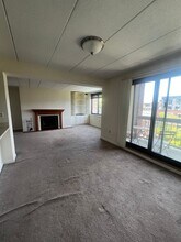 Building Photo - 85 Brainerd Rd