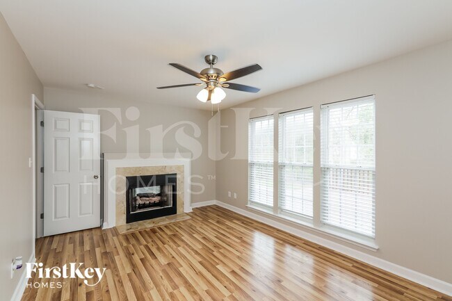Building Photo - 1620 Winthrop Ln