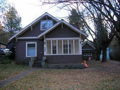 Primary Photo - Large Pet Friendly Single Family Home