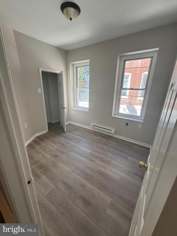 Foto del edificio - 1222 Linwood Ave