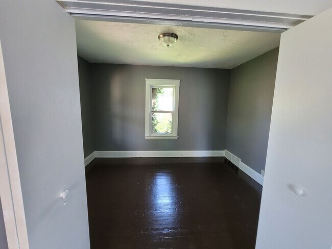 Foto del edificio - 713 E 156th St.