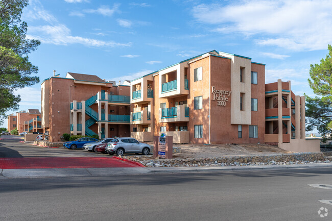 Apartamentos en Regency Pointe - Regency Pointe Apartments