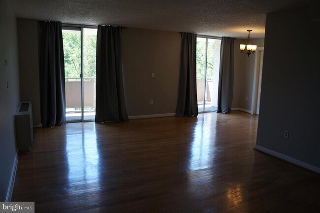 Building Photo - 7501 DEMOCRACY Blvd