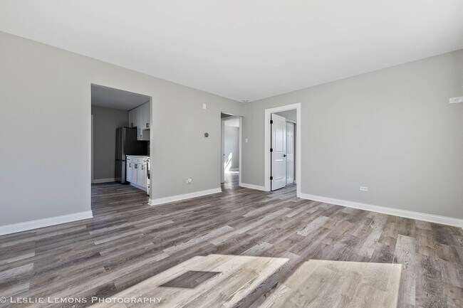 Foto del edificio - 7653 Roberts Rd