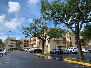 Building Photo - 10400 SW 108th Ave