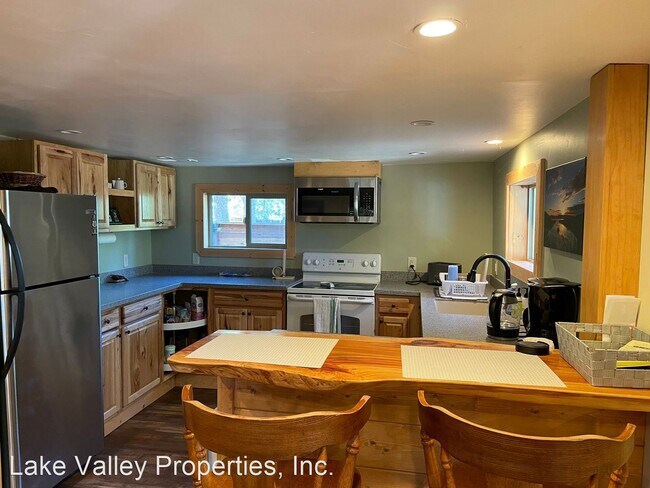 Foto del edificio - 2 br, 1.5 bath House - 3753 Paradise Ave