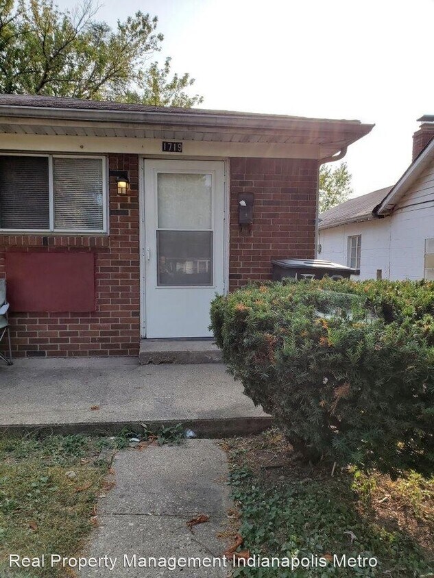 Foto principal - 1 br, 1 bath House - 1719 N Somerset Ave