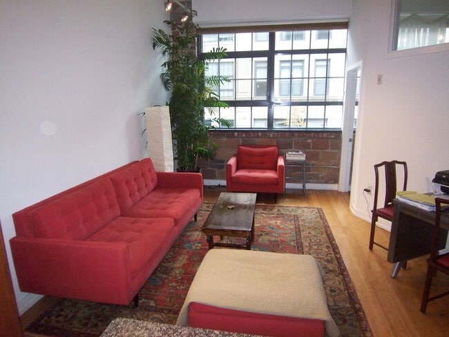 Centrally Located Elegant Designer-Chic 1B... - Centrally Located Elegant Designer-Chic 1B... Apartment