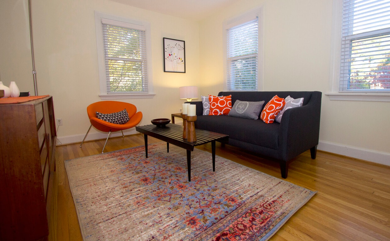 Photo - 6244 18th St N (Arlington, VA)