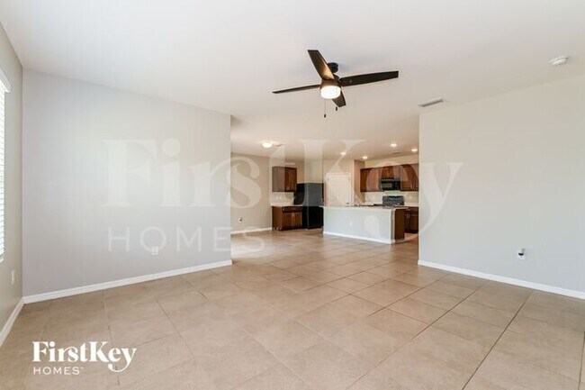 Foto del edificio - 217 SE 27th St