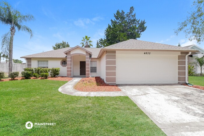 Primary Photo - 4832 Arbor Oaks Blvd