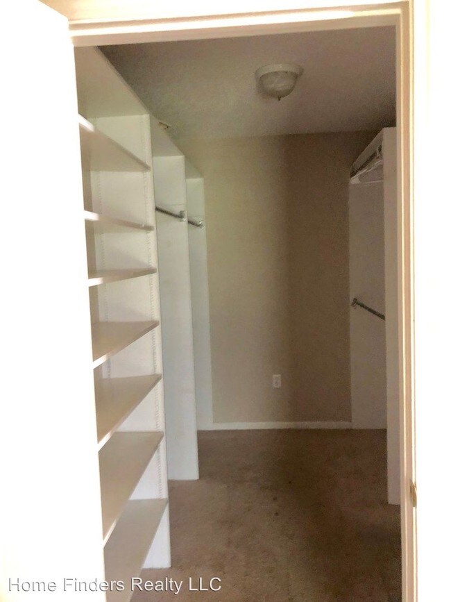 Foto del edificio - 2 br, 2 bath House - 1637 Jasper Ave.